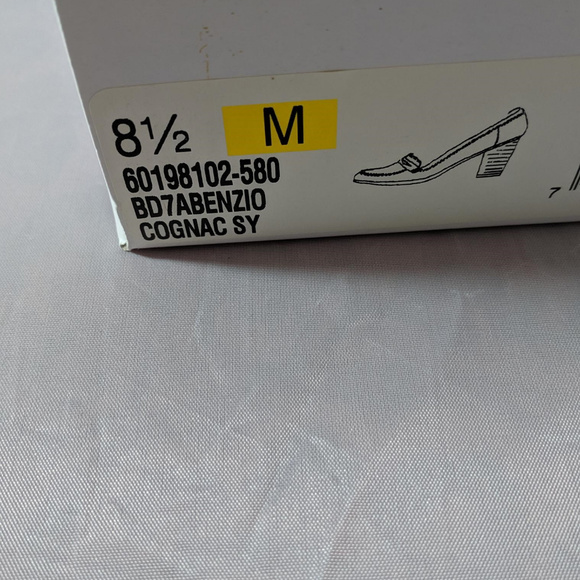 Bandolino heels - Picture 3 of 3